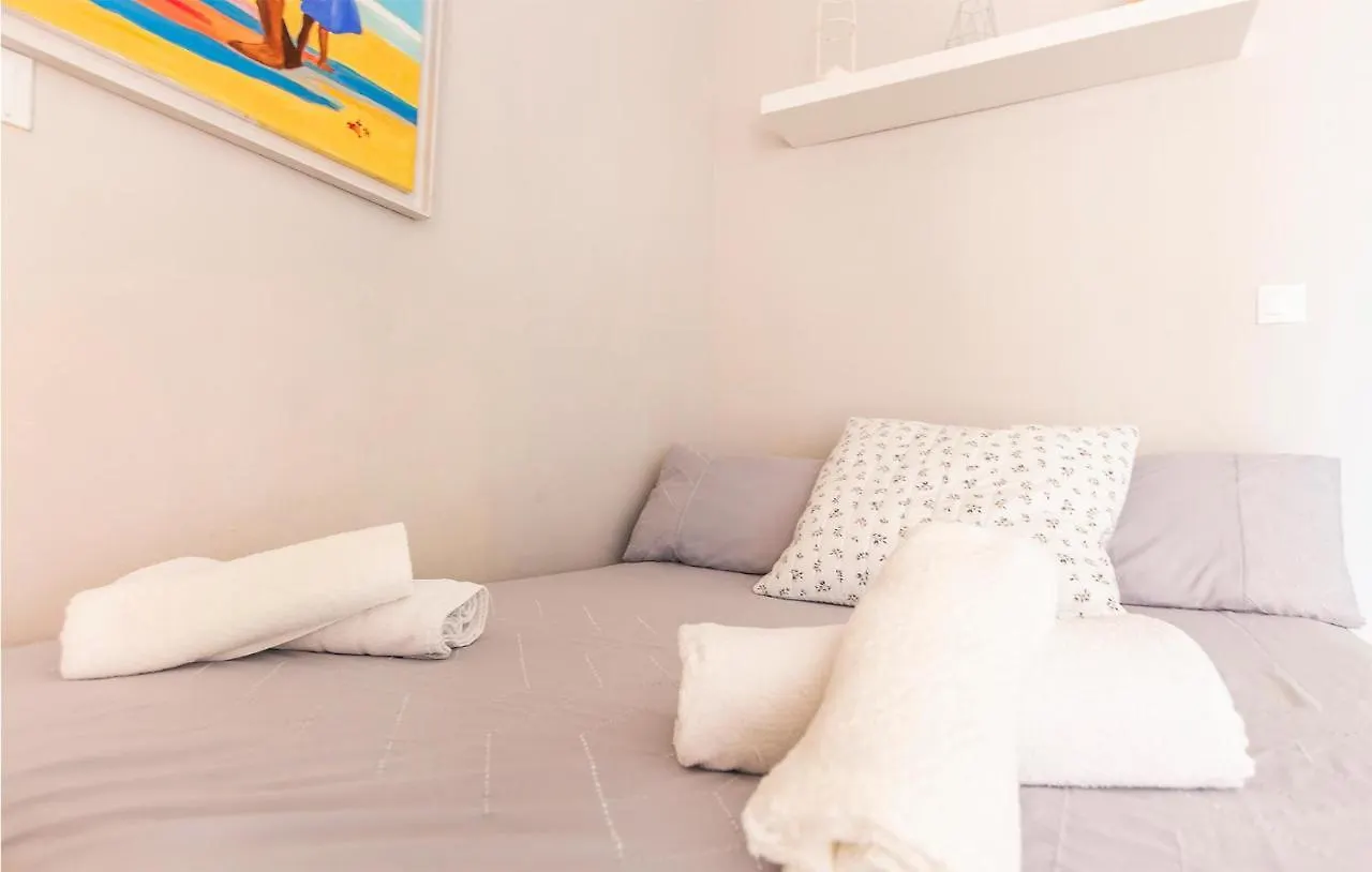 1 Bedroom Gorgeous Apartment In Benalmádena