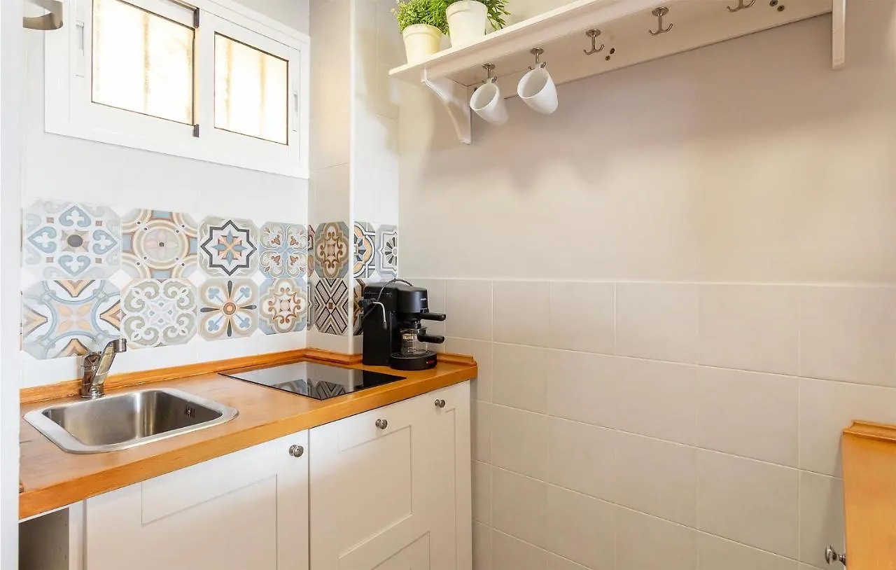 1 Bedroom Gorgeous Apartment In Benalmádena